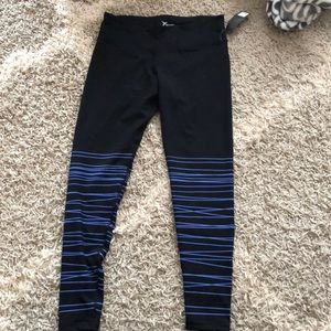 Large Old navy active leggings